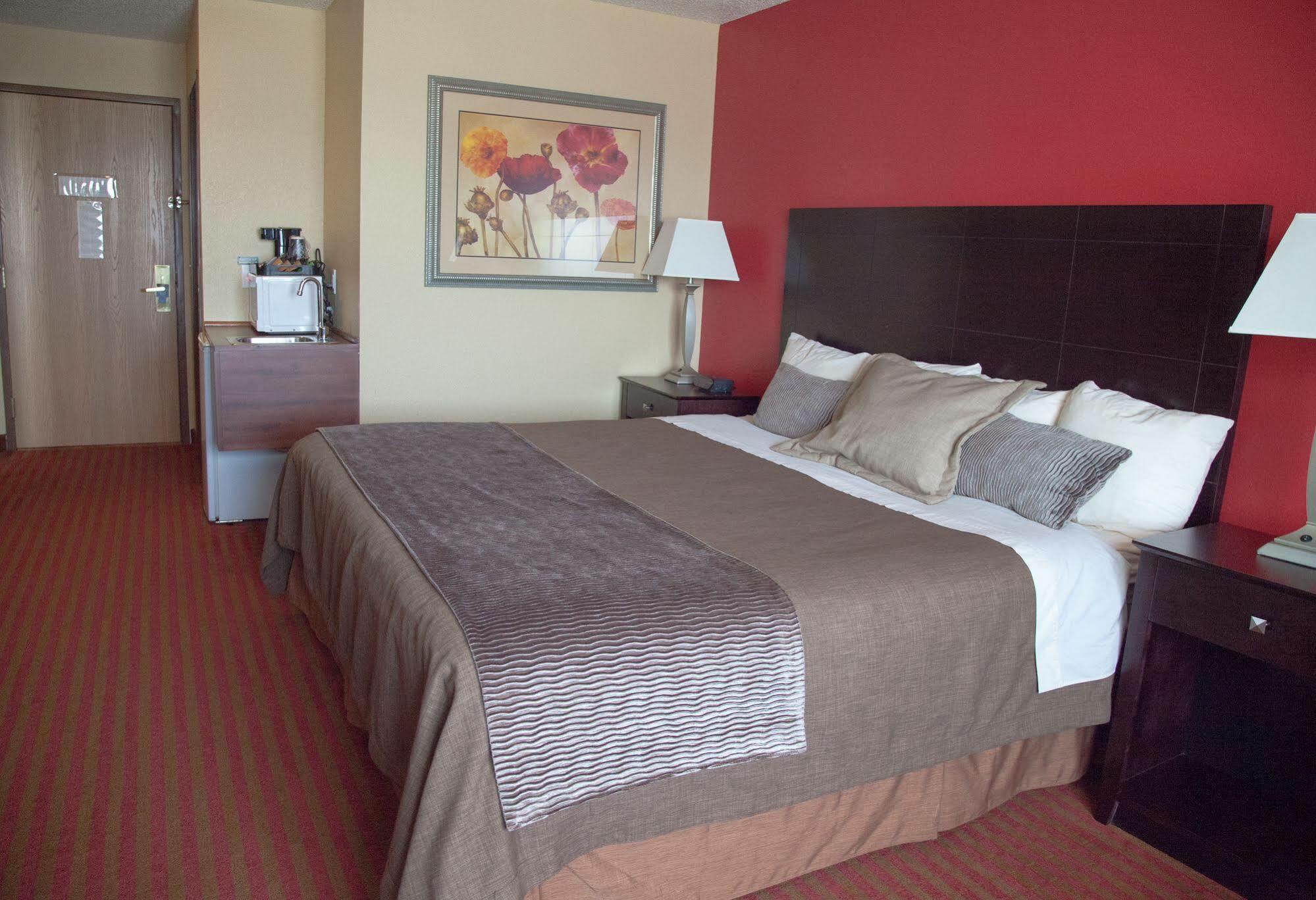 Comfort Inn & Suites At I-74 And 155 Morton Εξωτερικό φωτογραφία
